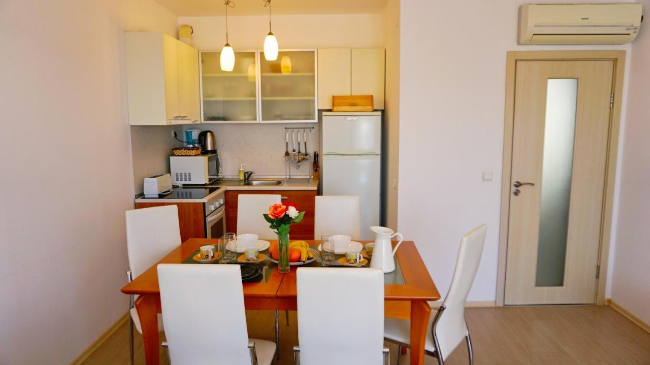 Apartment Marina Residence - Апартамент Марина Резидънс Kavarna Exterior foto